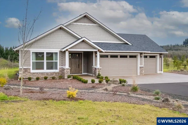 $845,000 | 360 Northwest Earliblue Drive, Corvallis, OR 97330