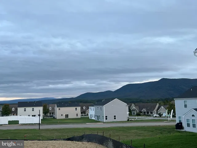 $2,800 | 35 Signal Knob Cottage Drive, Strasburg, VA 22657