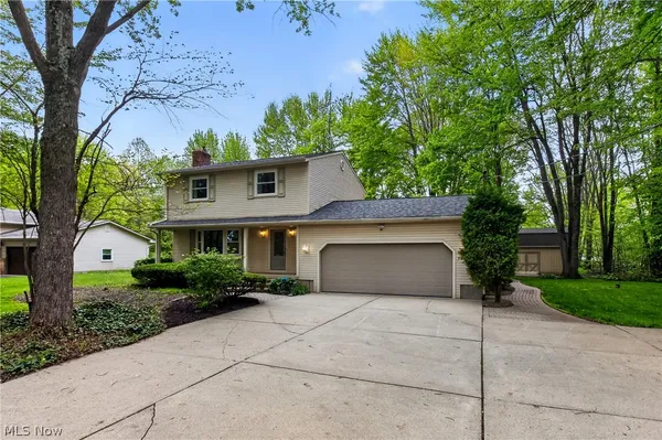 $274,900 | 1097 Center Street East, Warren, OH 44481