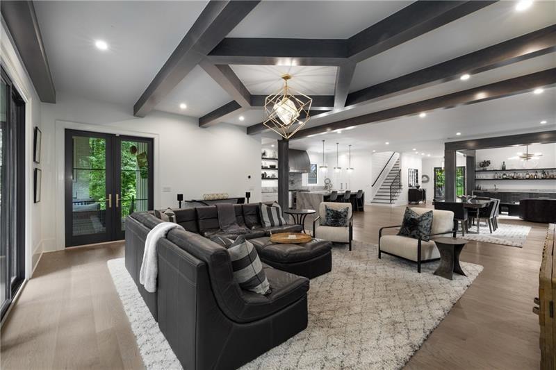 306 Pinecrest Road Northeast Atlanta, GA 30342 - Photo 23 of 74