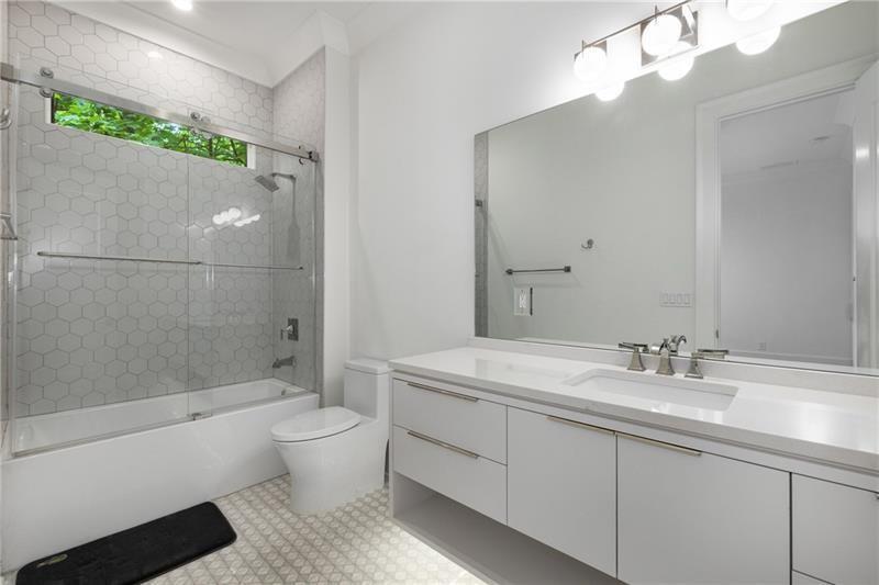 306 Pinecrest Road Northeast Atlanta, GA 30342 - Photo 49 of 74