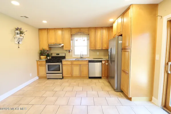 $2,900 | 1540 Birmingham Avenue, Toms River, NJ 08757