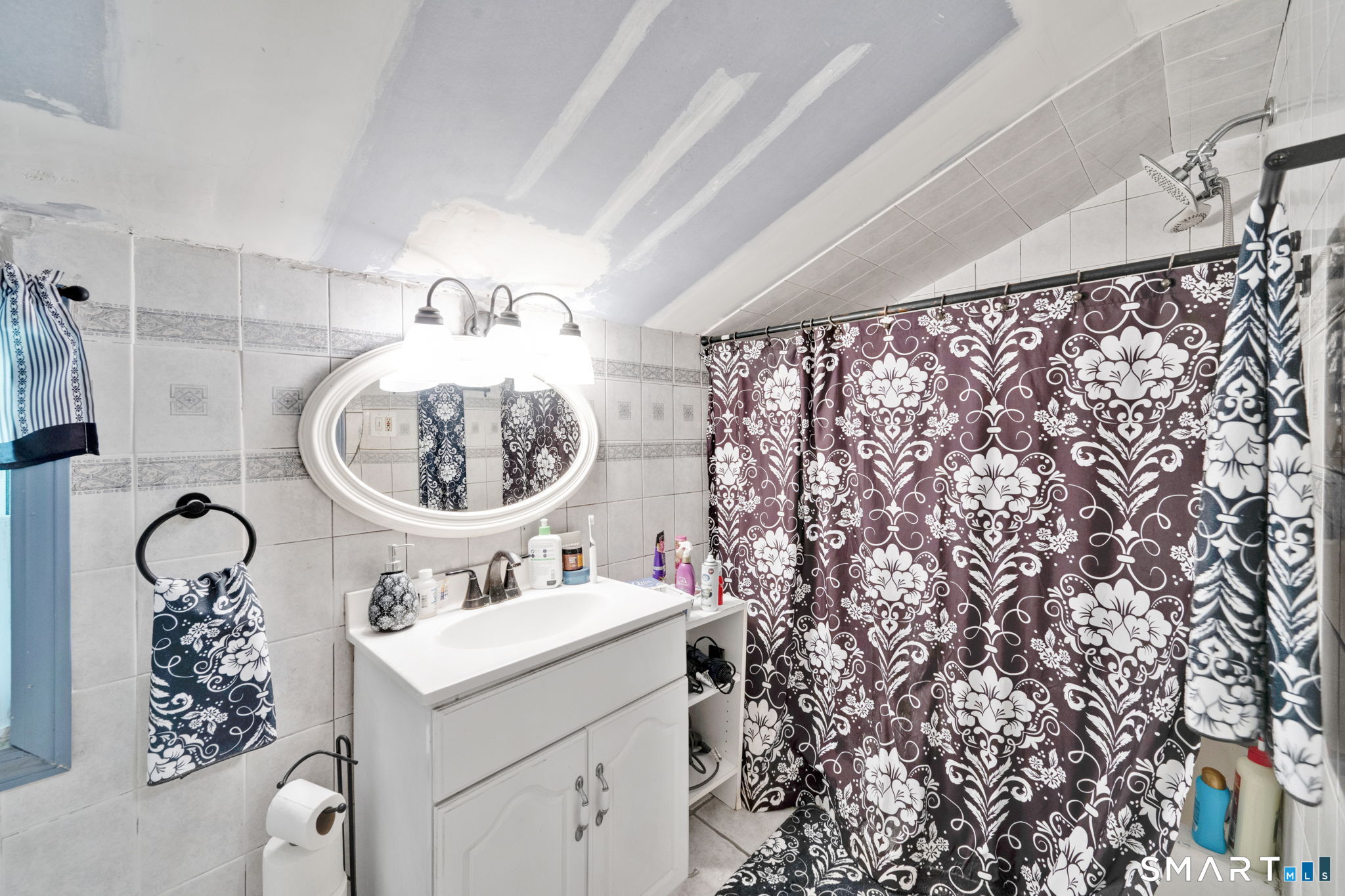 120 Basswood Road Windsor, CT 06095 - Photo 29 of 36