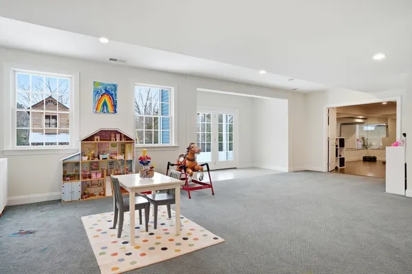 $2,095,000 | 45 Hemlock Way, Cohasset, MA 02025