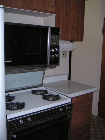 994 North Haney Avenue Reedley, CA 93654 - Photo 8 of 19 Gallery Image 8