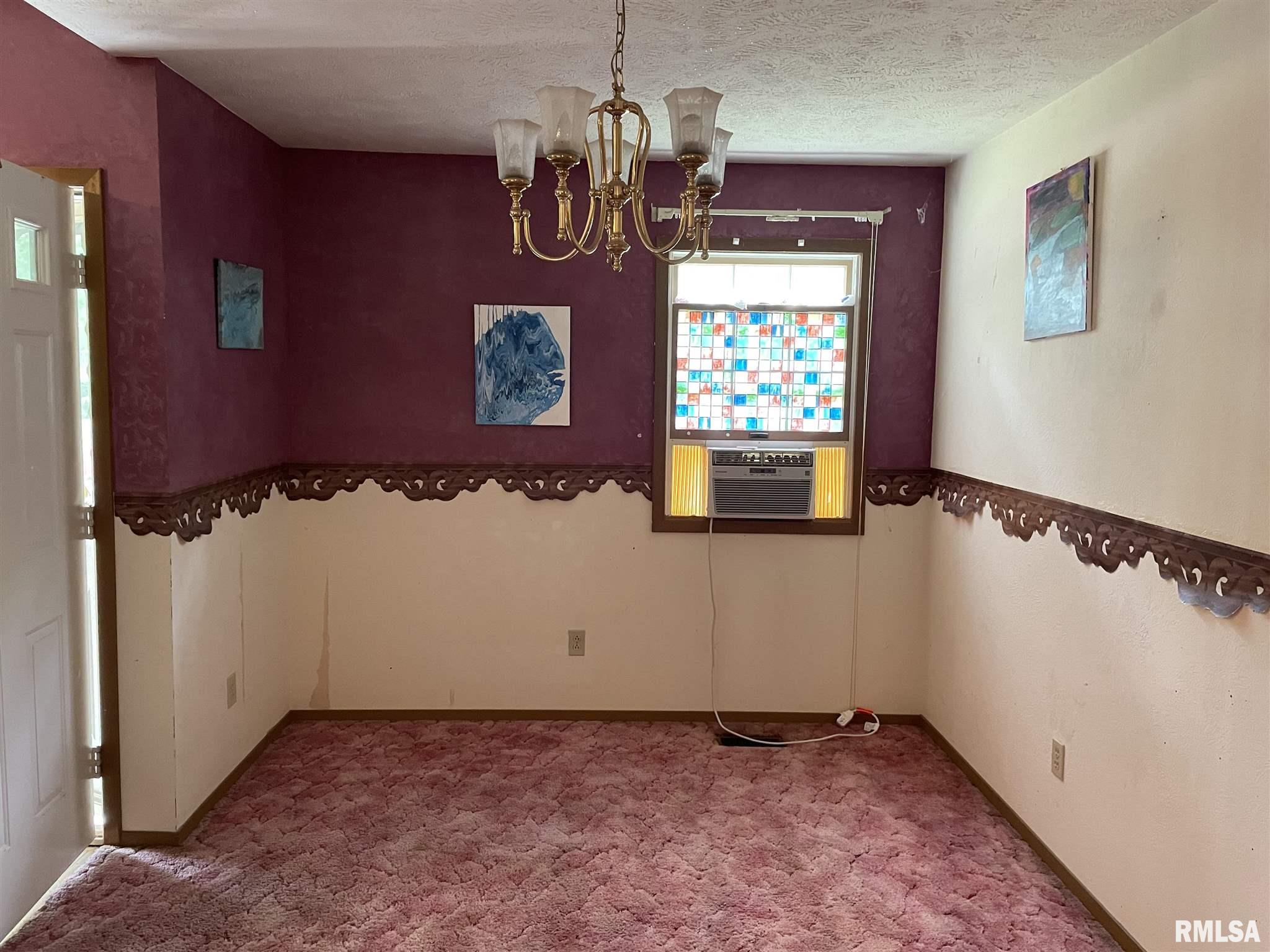 401 North 8th Street Elkville, IL 62932 - Photo 13 of 16