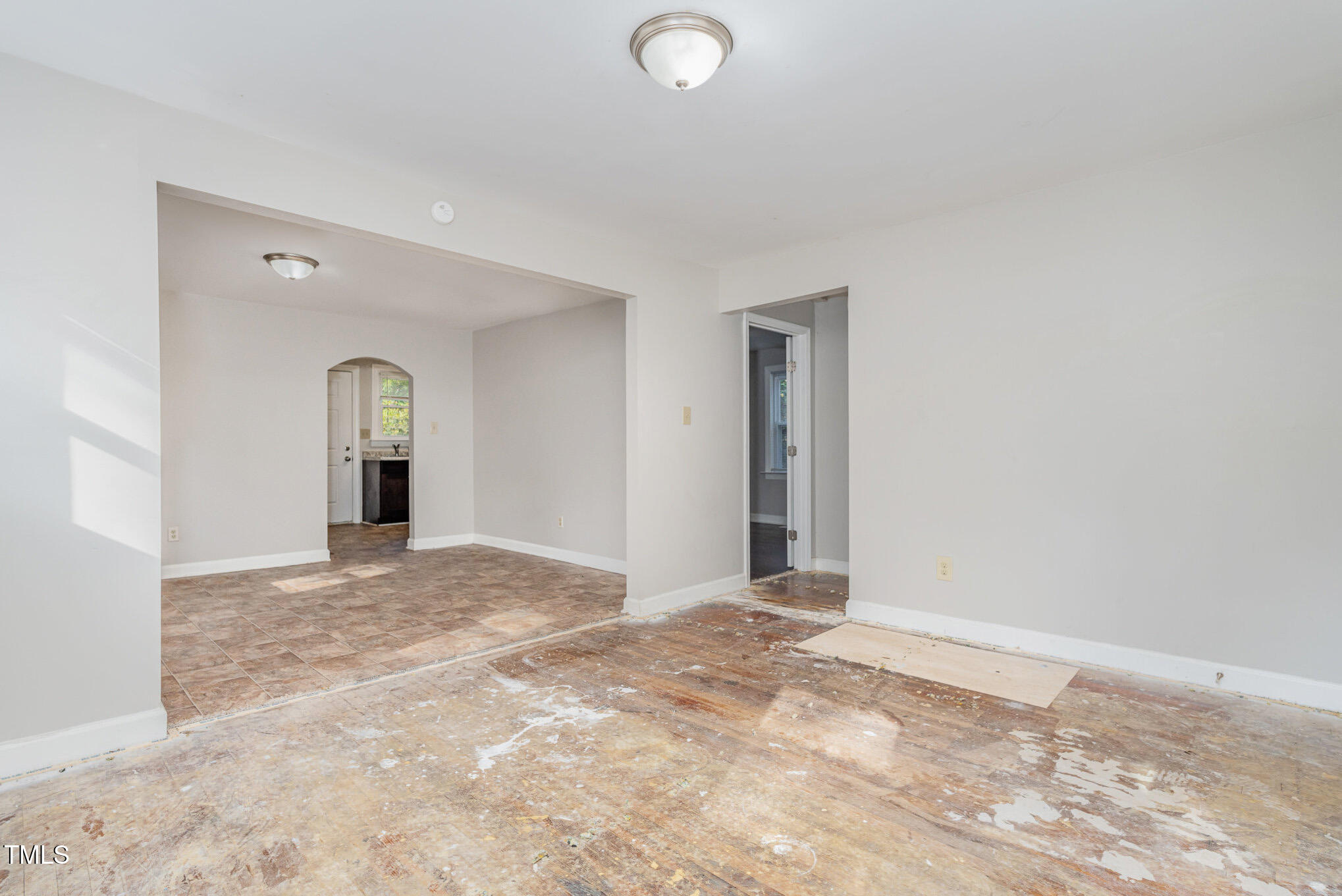 4505 Laymans Chapel Road Durham, NC 27704 - Photo 6 of 20 a view of workspace