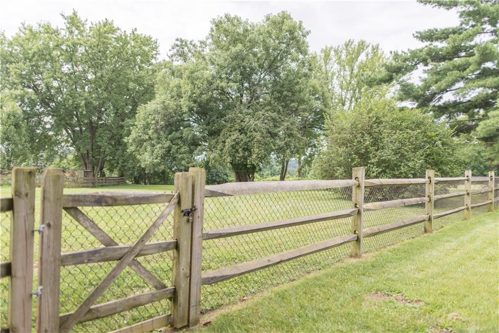 364 Lincoln Hall Road Elizabeth, PA 15037 - Photo 18 of 19 Additional area beyond the fence is owned by the borough and kept maintained. Great space for parties or holidays for outdoor games.