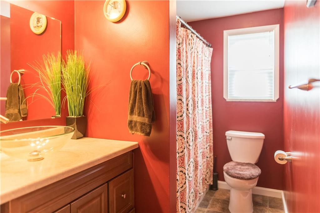 364 Lincoln Hall Road Elizabeth, PA 15037 - Photo 9 of 19 Gallery Image 9