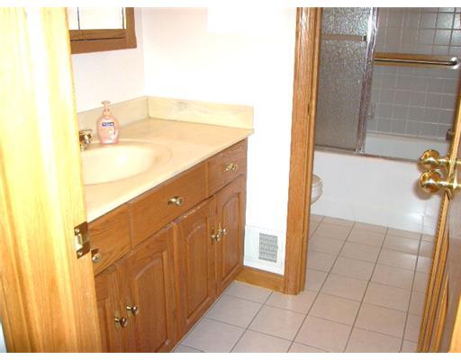 430 B School Road Clinton, PA 15026 - Photo 12 of 17 Full Bath.