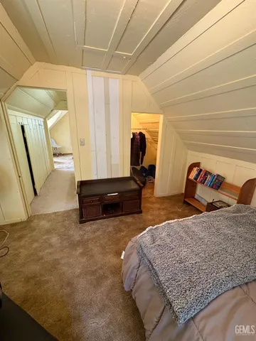 a view of entryway and hall