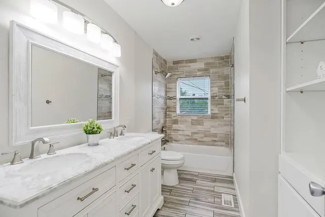 $325,000 | 8253 Orient Drive, Kansas City, KS 66112