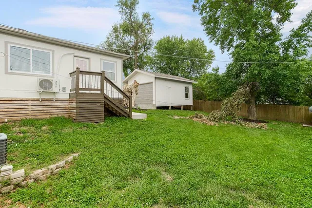 $325,000 | 8253 Orient Drive, Kansas City, KS 66112