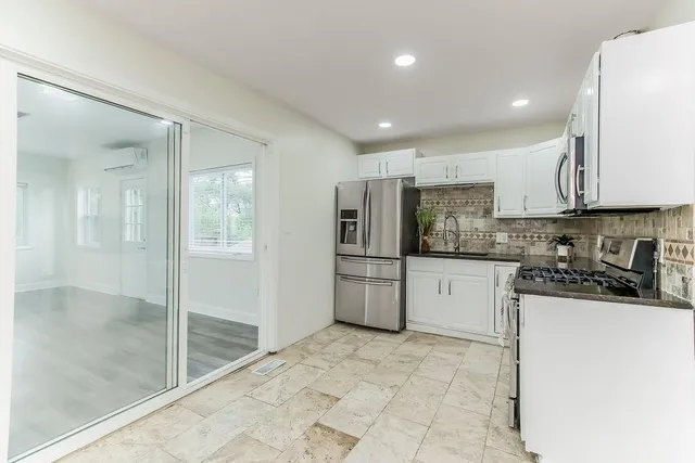 $325,000 | 8253 Orient Drive, Kansas City, KS 66112