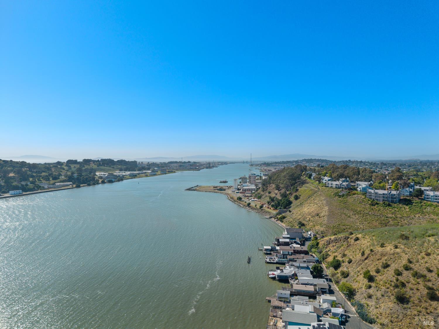 2 Sandy Beach Road Vallejo, CA 94590 - Photo 7 of 35