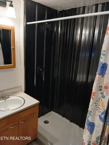 $184,000 | 1349 Greenlee Lane, Jellico, TN 37762