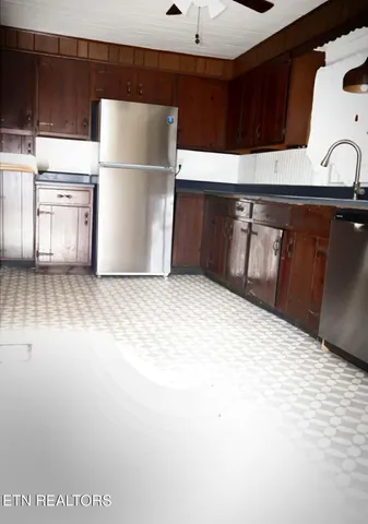 $184,000 | 1349 Greenlee Lane, Jellico, TN 37762