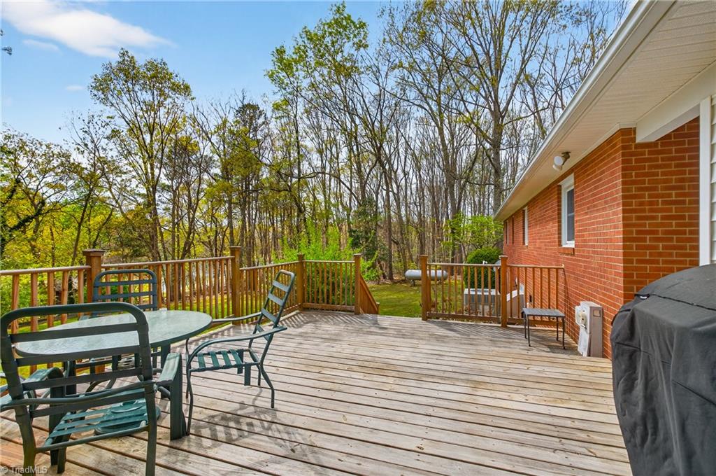 175 Vancroft Street Asheboro, NC 27205 - Photo 28 of 40