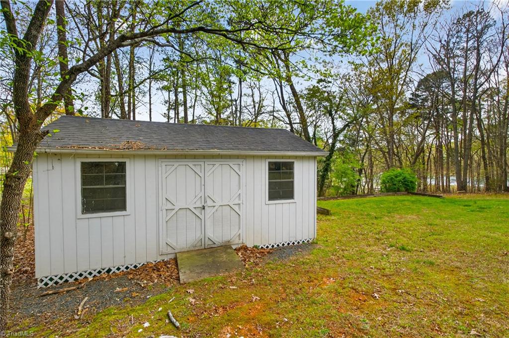 175 Vancroft Street Asheboro, NC 27205 - Photo 36 of 40