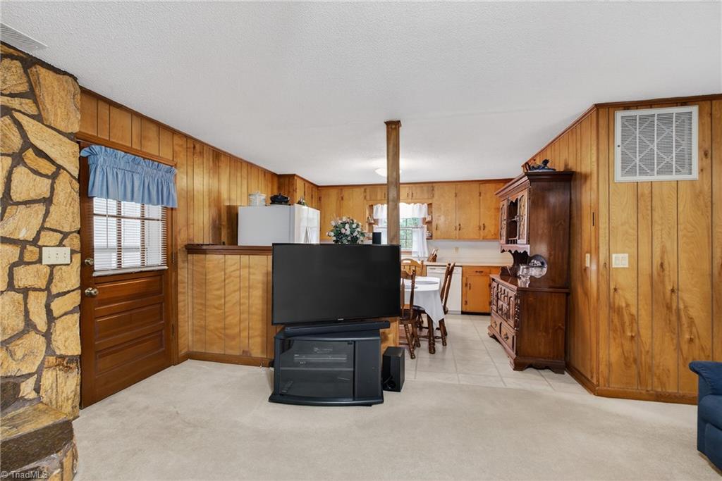 175 Vancroft Street Asheboro, NC 27205 - Photo 7 of 40