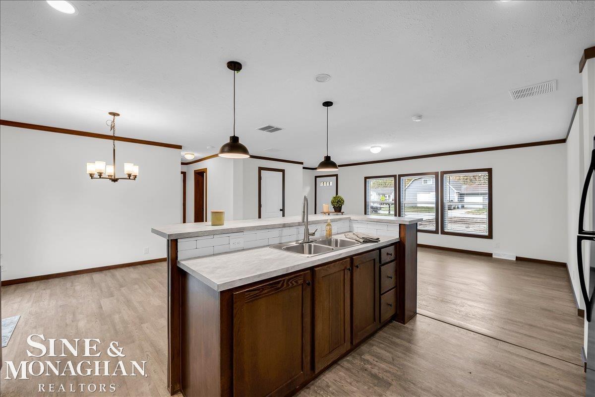 2060 Washington Street Algonac, MI 48001 - Photo 19 of 37