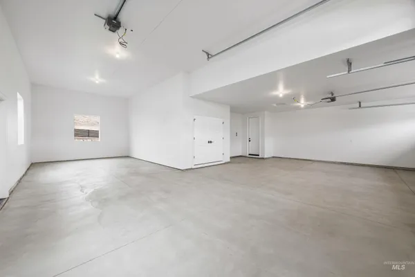 $1,149,500 | 294 North Hunter Crk Avenue, Eagle, ID 83616