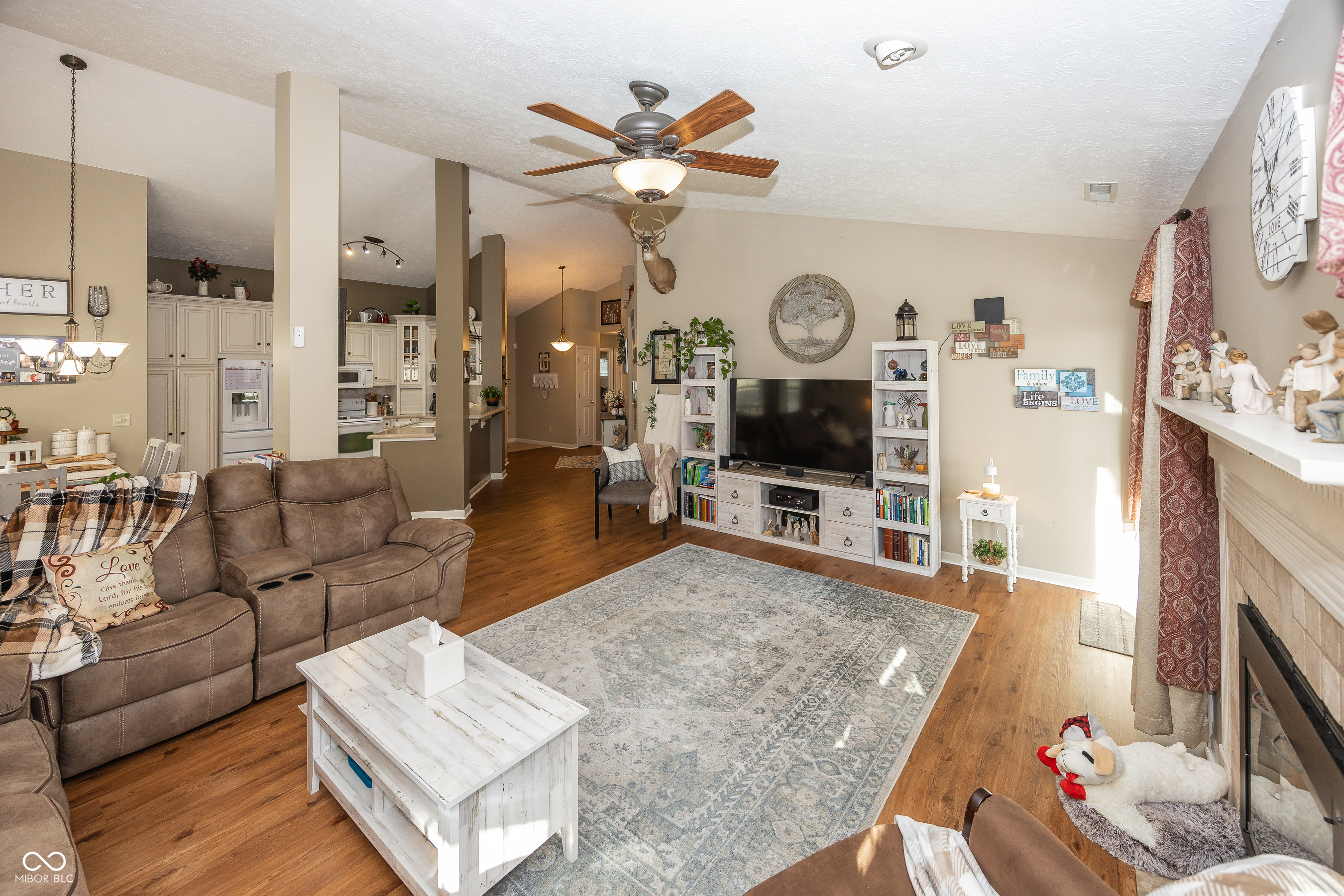 6011 Timberland Way Indianapolis, IN 46221 - Photo 7 of 26