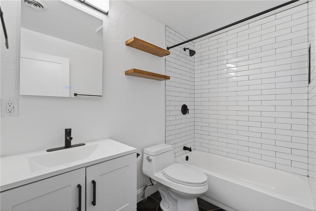 827 Virgil Street Northeast Atlanta, GA 30307 - Photo 13 of 20