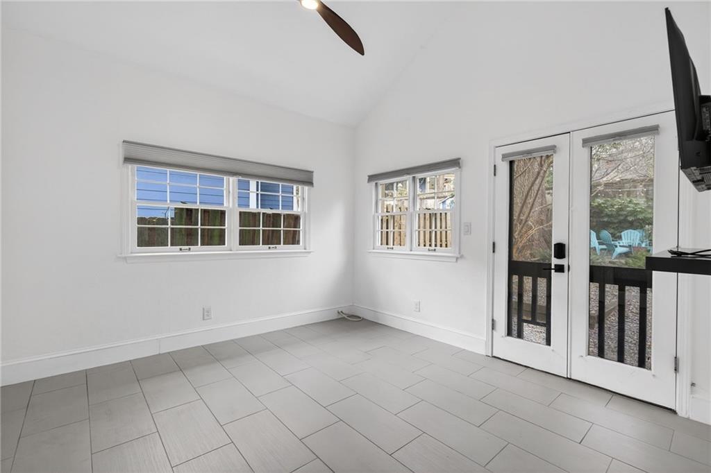 827 Virgil Street Northeast Atlanta, GA 30307 - Photo 16 of 20