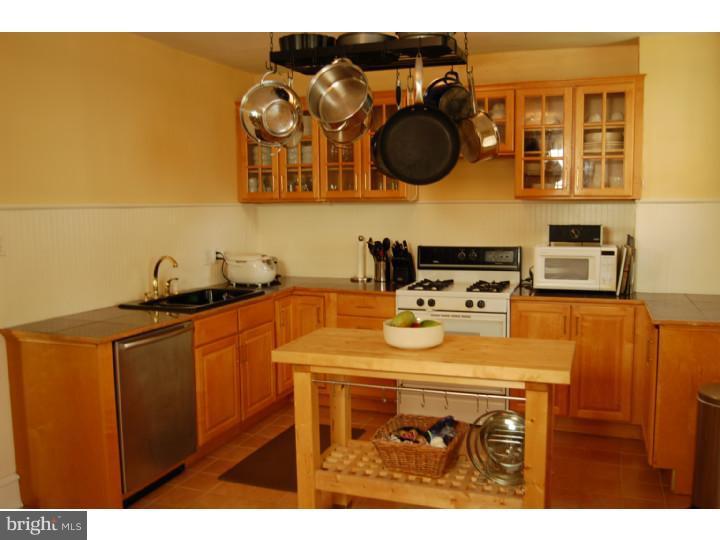 626 Arbor Road Cheltenham, PA 19012 - Photo 7 of 20