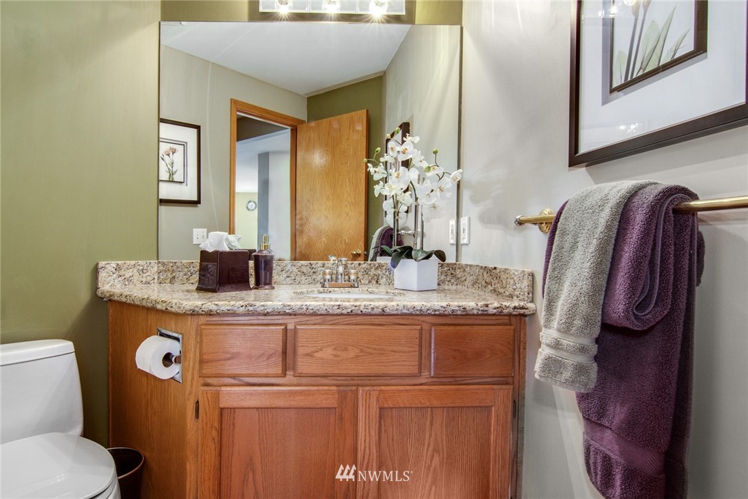 4619 Northeast 21st Place Renton, WA 98059 - Photo 16 of 28 Gallery Image 16