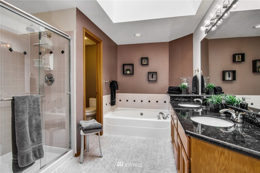 4619 Northeast 21st Place Renton, WA 98059 - Photo 20 of 28 Gallery Image 20