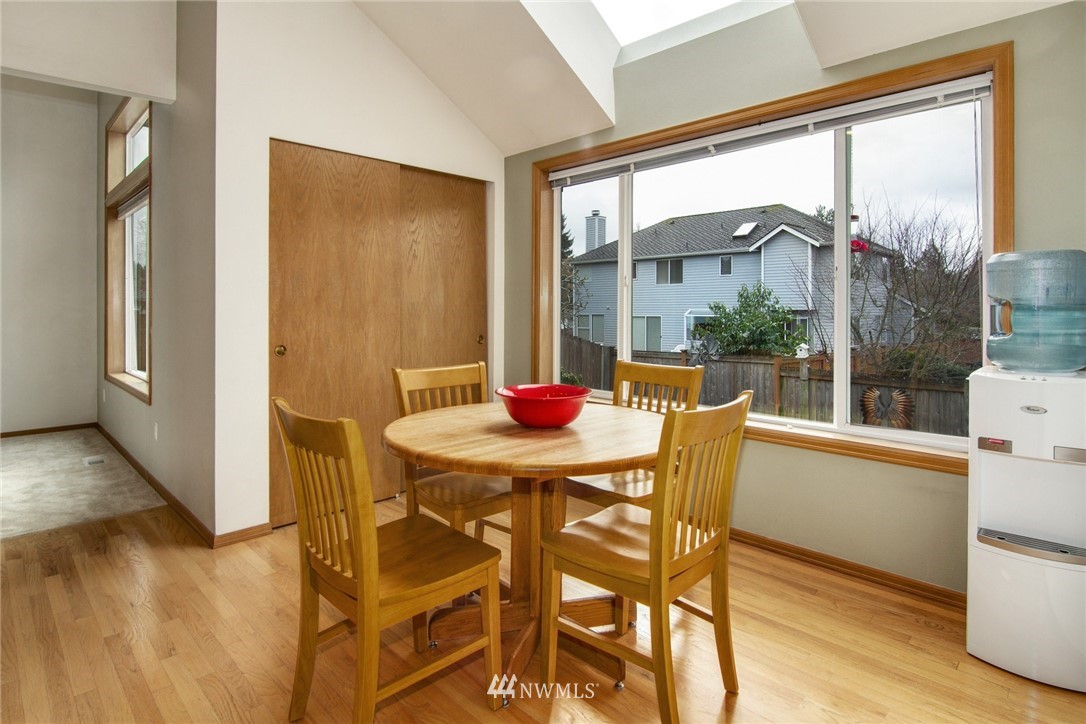 4619 Northeast 21st Place Renton, WA 98059 - Photo 10 of 28 Gallery Image 10