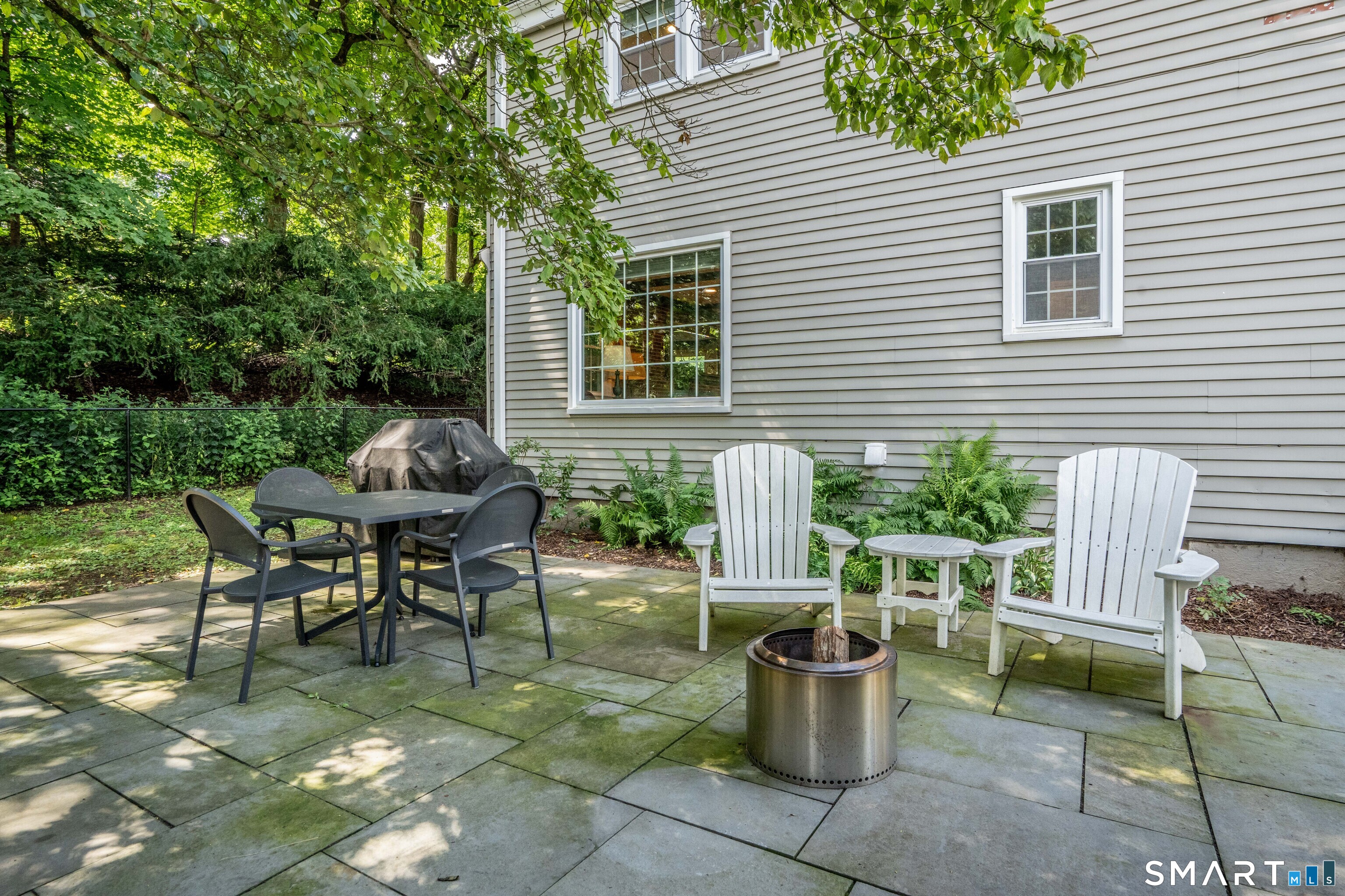 342 Mountain Road West Hartford, CT 06107 - Photo 37 of 40 Gallery Image 37