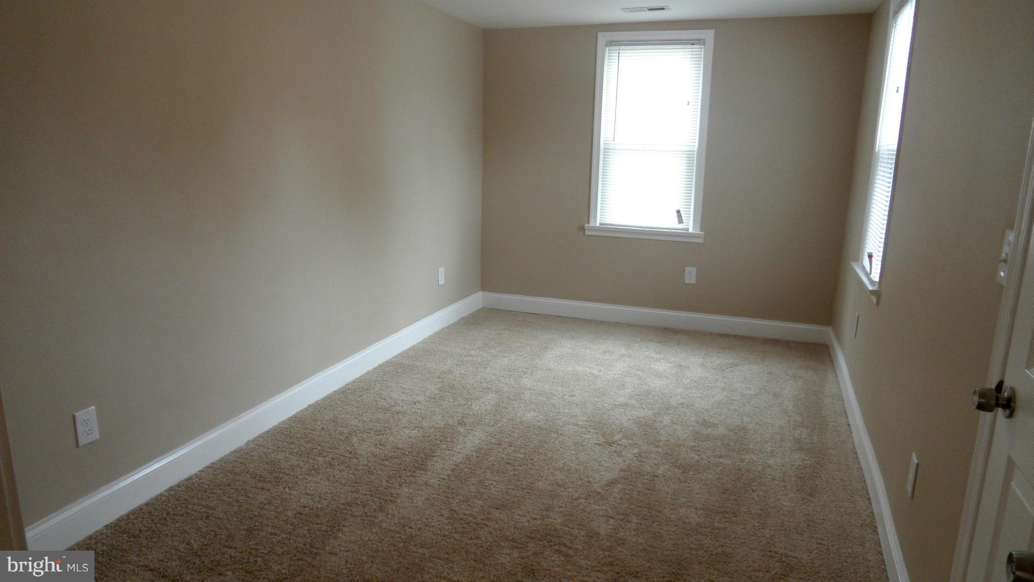 3627 Florida Road Baltimore, MD 21244 - Photo 23 of 30 Bedroom