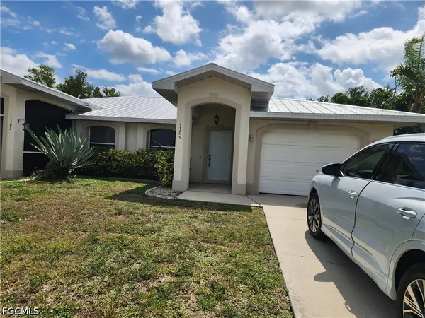 $1,750 | 1305 Southeast 8th Avenue, Cape Coral, FL 33990