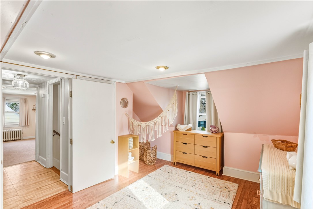 38 Bridgton Road Cranston, RI 02910 - Photo 19 of 46