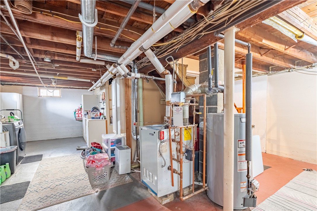 38 Bridgton Road Cranston, RI 02910 - Photo 43 of 46