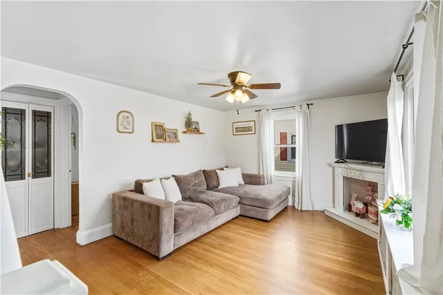 $409,900 | 38 Bridgton Road, Cranston, RI 02910