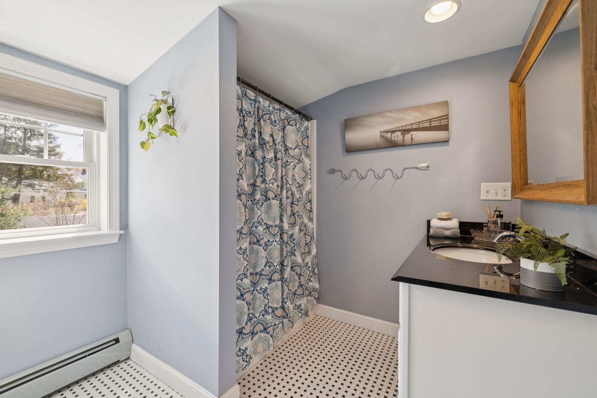1 Appledore Avenue Exeter, NH 03833 - Photo 26 of 35