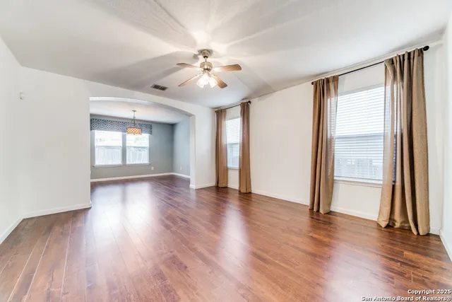 $2,295 | 10811 Marot Field, Helotes, TX 78023