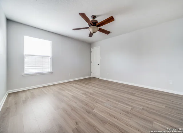 $2,295 | 10811 Marot Field, Helotes, TX 78023