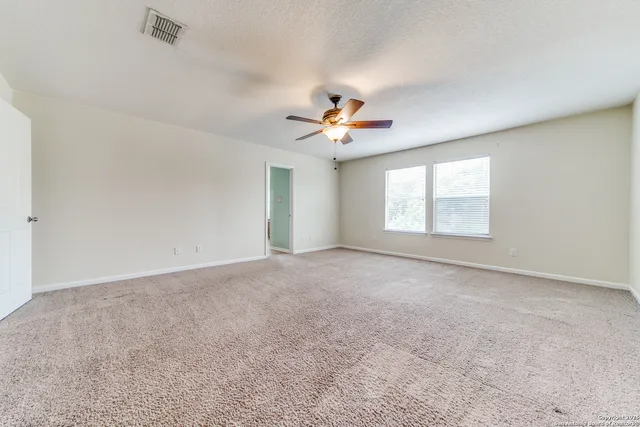 $2,295 | 10811 Marot Field, Helotes, TX 78023