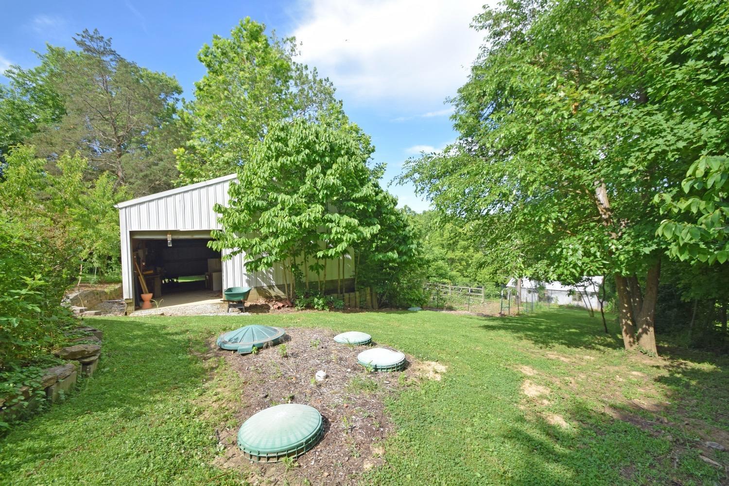 7817 Daleview Road Cincinnati, OH 45247 - Photo 33 of 40