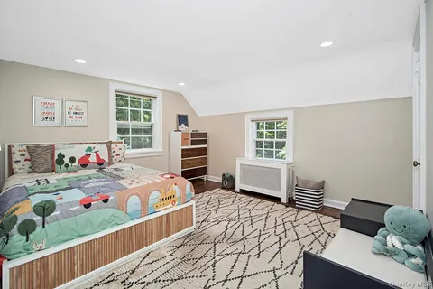$1,199,000 | 21 Campfire Road, Chappaqua, NY 10514