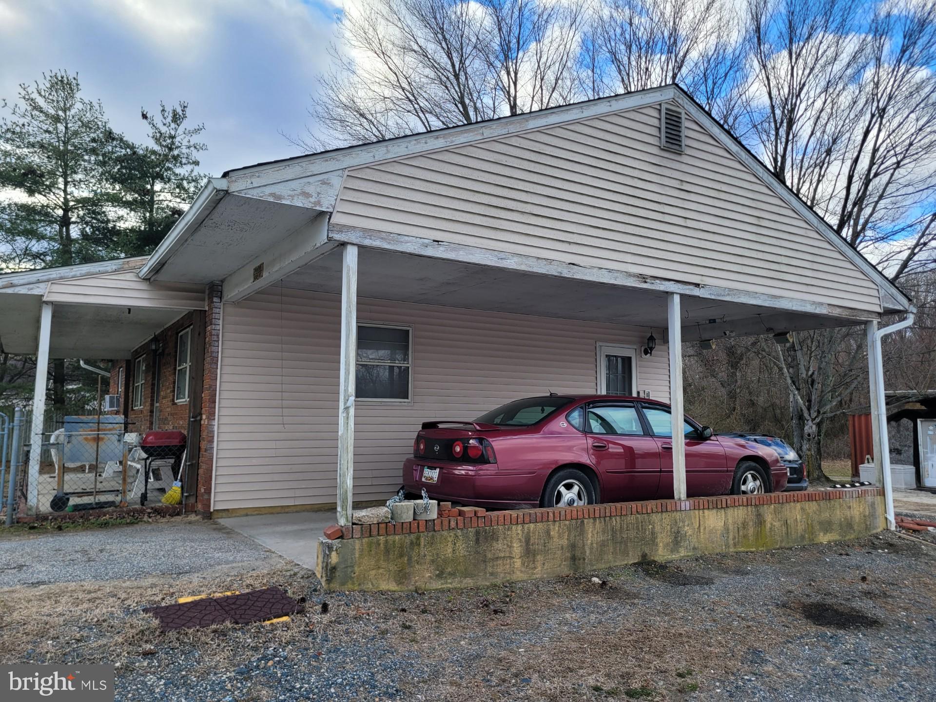 8106 Hog Neck Road Pasadena, MD 21122 - Photo 4 of 21 Carport