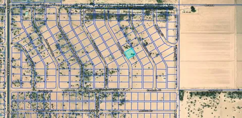 $8,500 | 5325 North Mesquite Drive, Unit 6, Eloy, AZ 85131