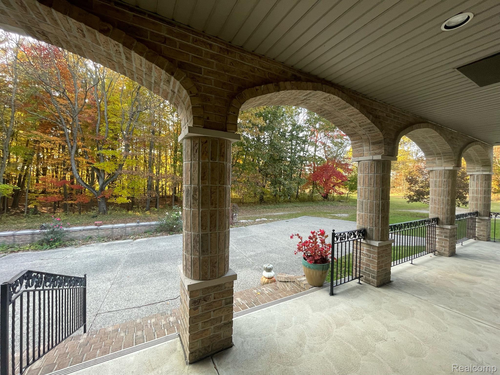 8400 Wiggins Road Howell, MI 48855 - Photo 45 of 55 Gallery Image 45