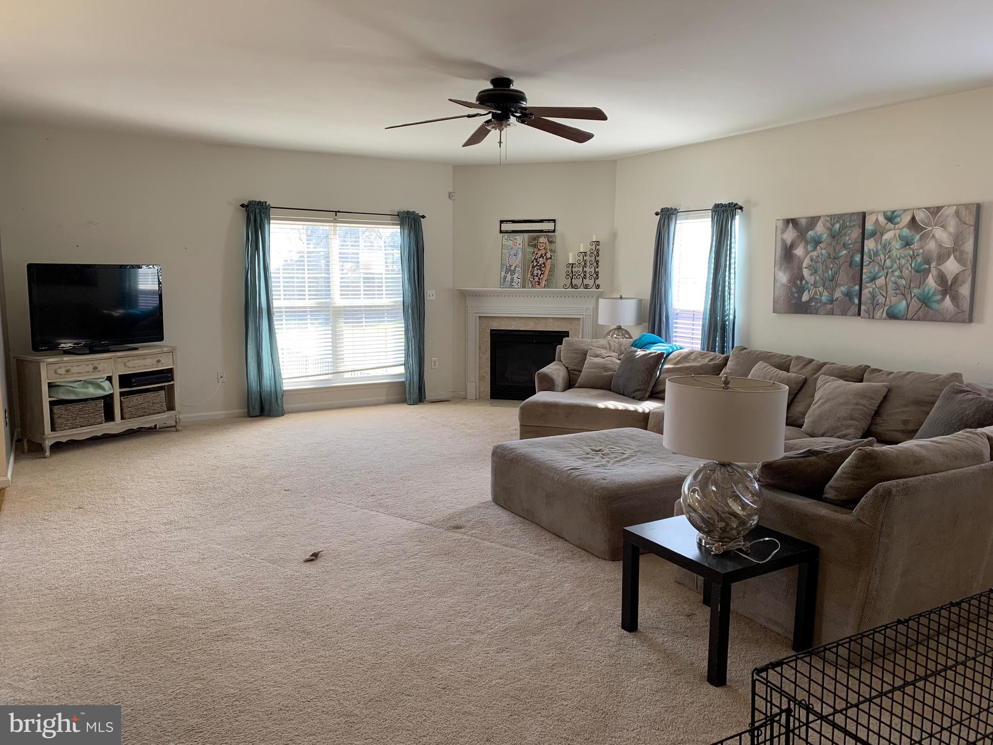 778 Holly Leaf Road Culpeper, VA 22701 - Photo 2 of 15 large family room
