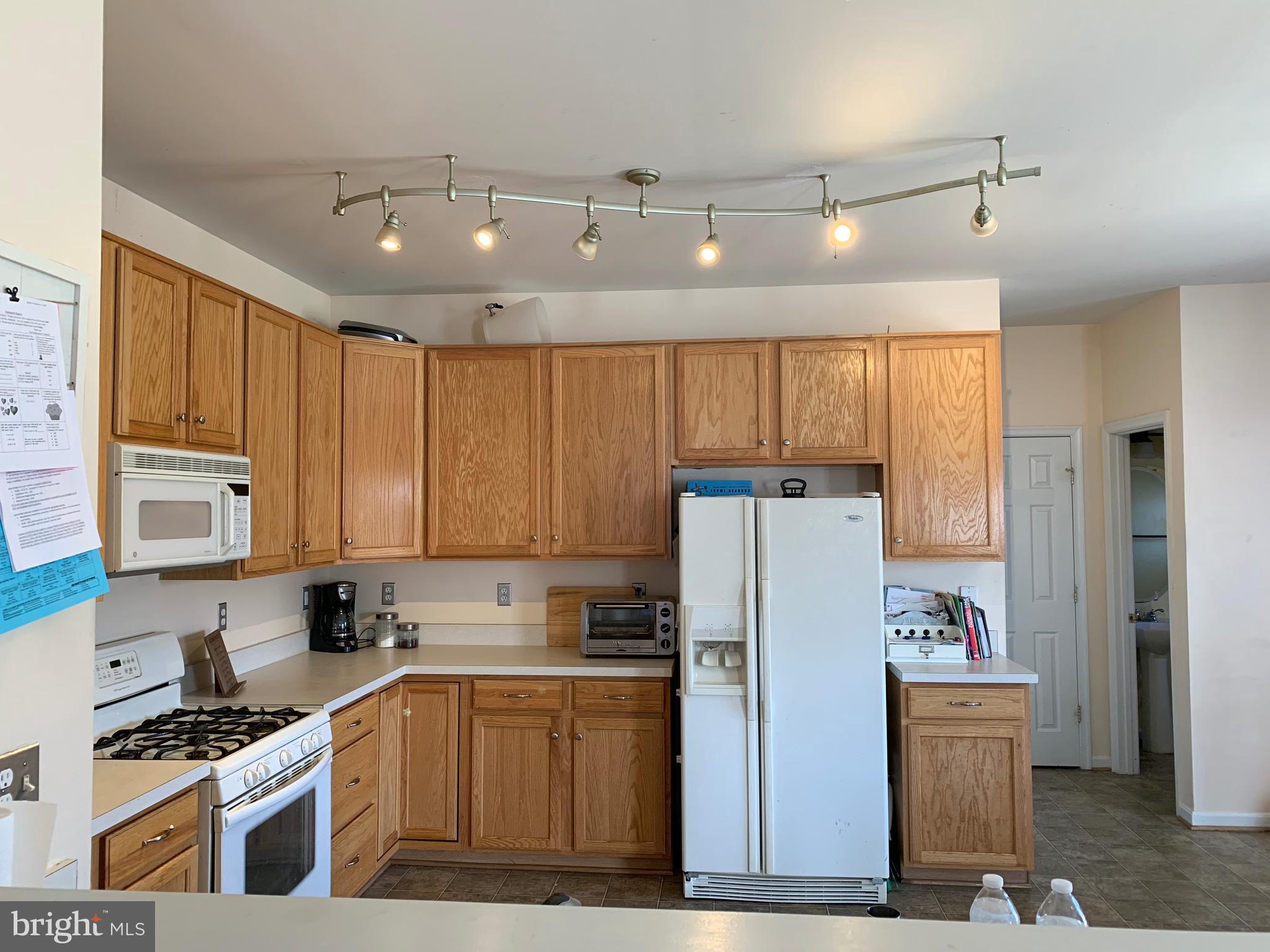 778 Holly Leaf Road Culpeper, VA 22701 - Photo 6 of 15 large country eat in kitchen